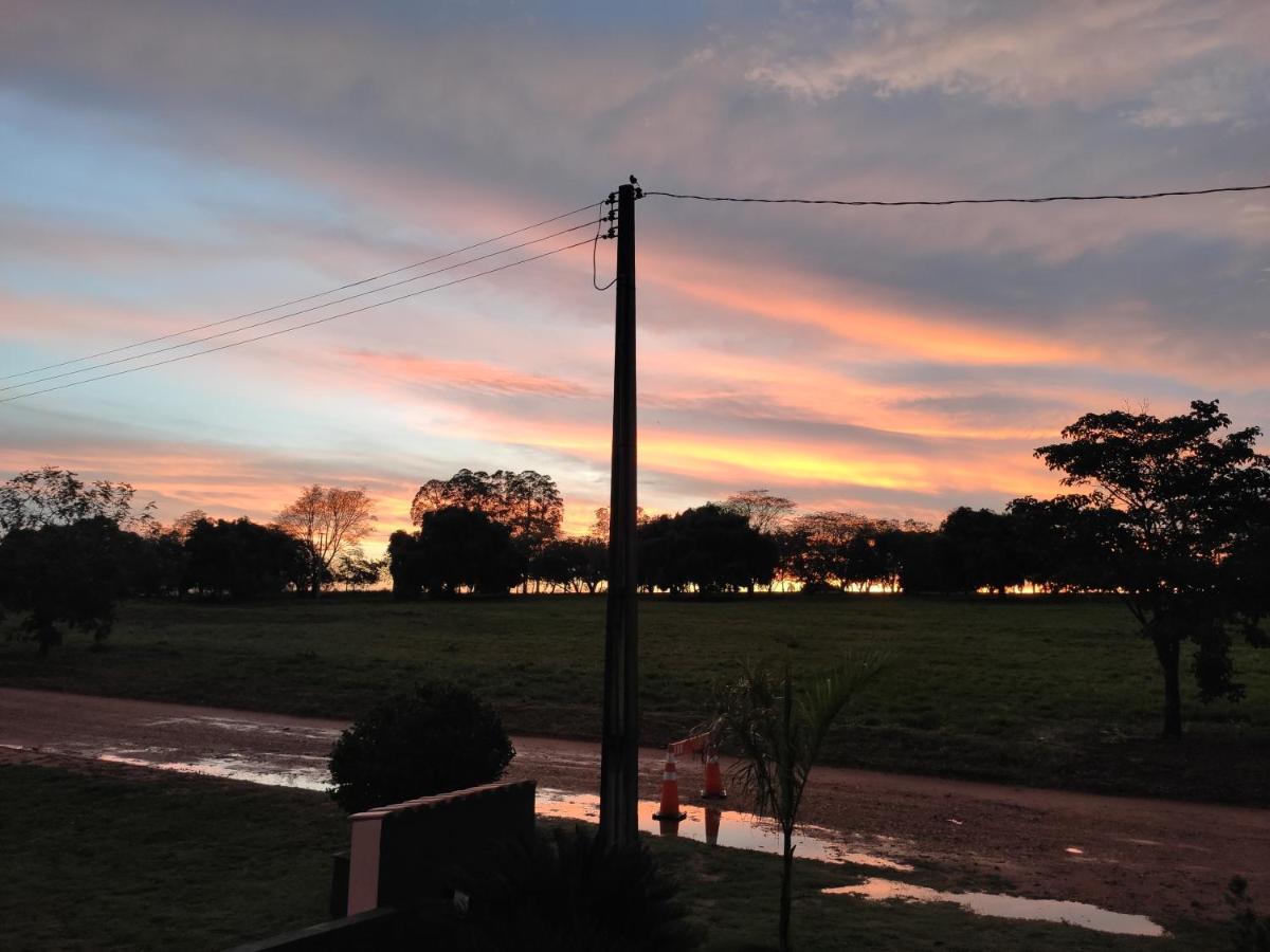 Minha Casa Na Represa Riviera Santa Cristina II Villa Itaí Exteriör bild